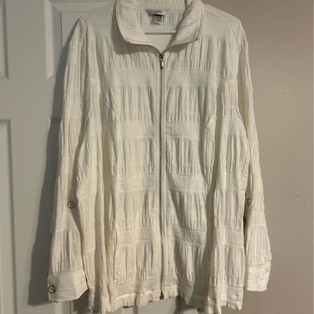 CJ Banks 3X White Textured Paisley Zip Front Lightweight Jacket Plus Size